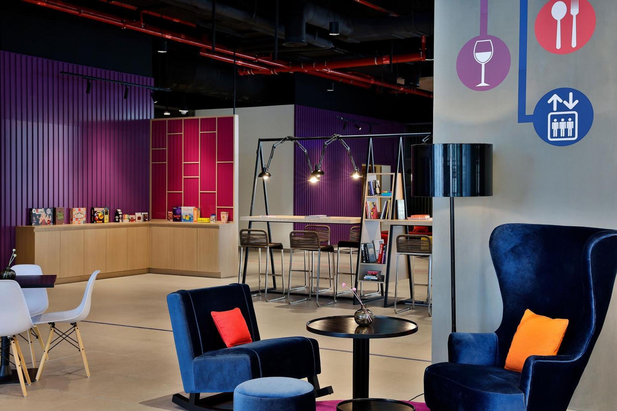 Aloft Dubai Airport Hotel Exterior foto